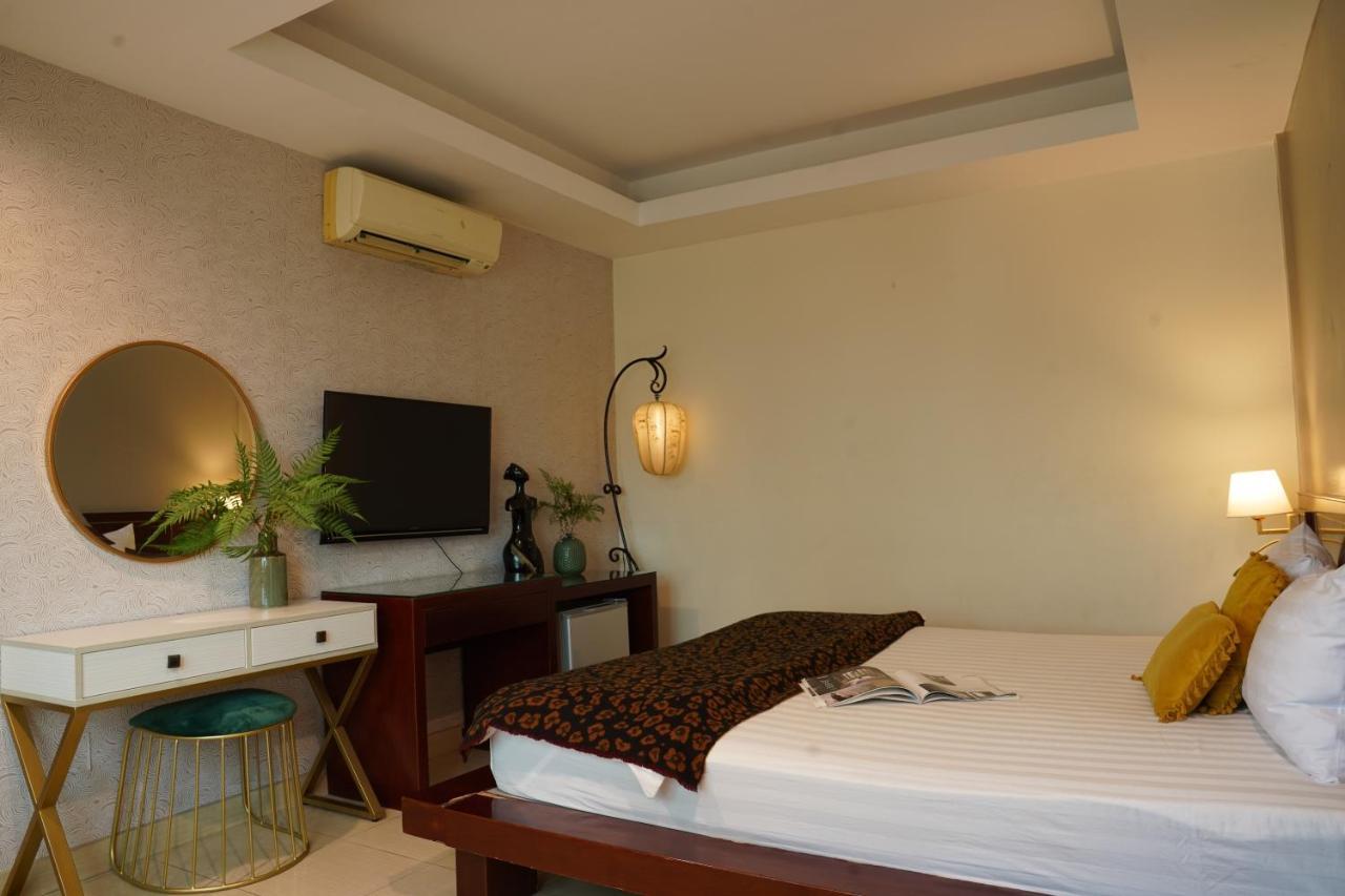 Trang An Hotel - 5 Minutes Landmark 81 Cidade de Ho Chi Minh Exterior foto