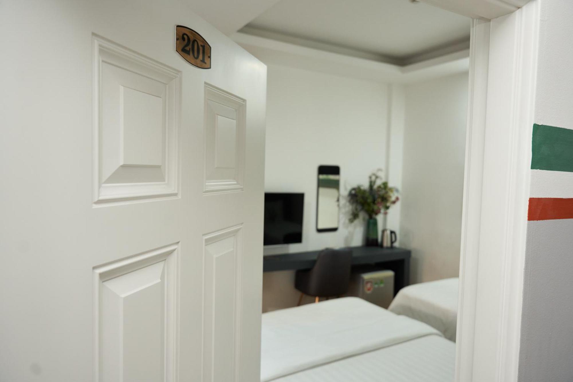 Trang An Hotel - 5 Minutes Landmark 81 Cidade de Ho Chi Minh Exterior foto